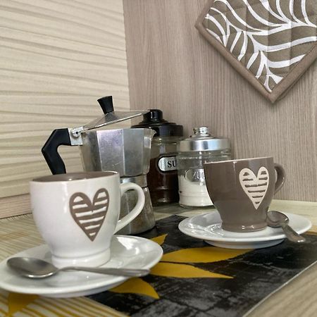 S'Imbusthouse Apartment Oristano Luaran gambar